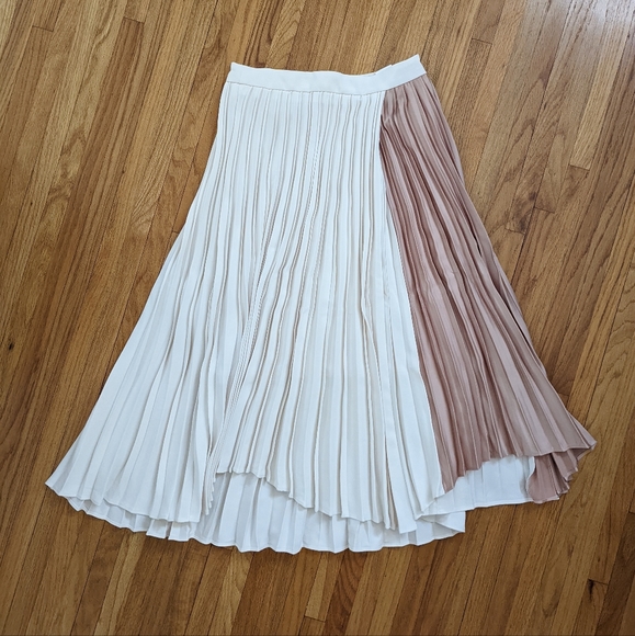 NWT EXPRESS High Waisted Pleated Color Block Midi Skirt (S) - Picture 6 of 8